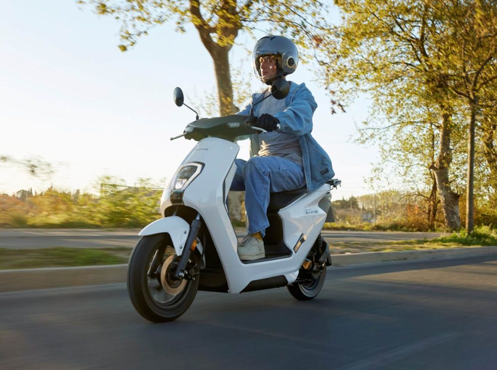 Honda Elektrikli Motosiklet Sat Hedefini Milyon Adede Kard