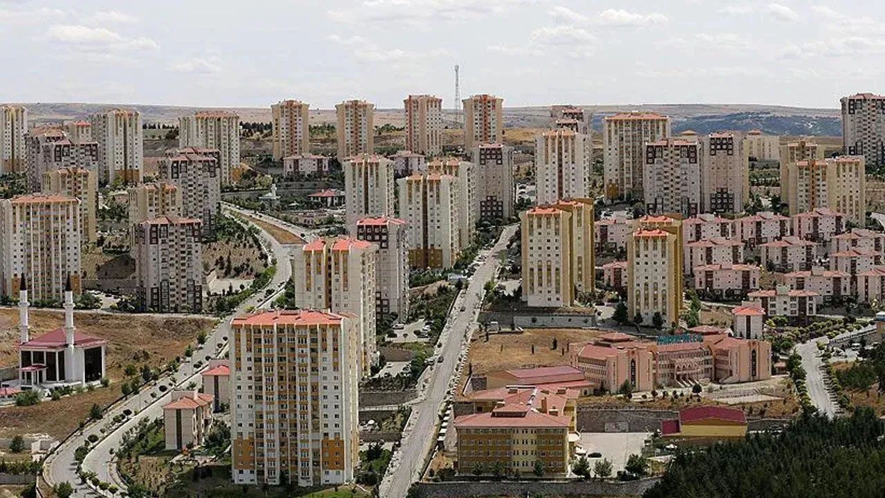 Ev sahibi olmak isteyenler dikkat, konut kredisi güncellendi! İşte 2 milyon TL'nin geri ödemesi...