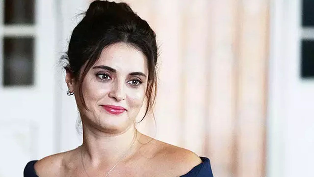 Aslıhan Gürbüz "Erken teşhis önemli" diyerek 40 yaş üstü kadınları uyardı!