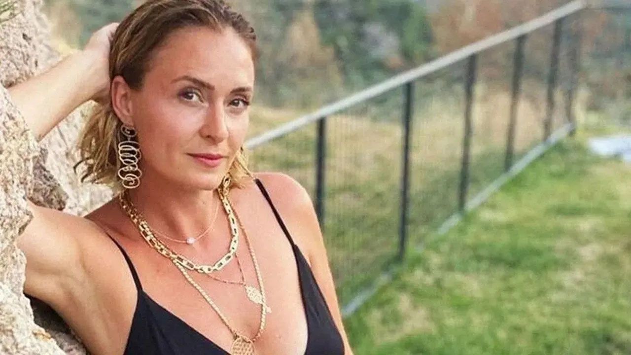 Ceyda Düvenci’den sevgilisi Güçlü Mete’ye romantik yıl dönümü kutlaması!