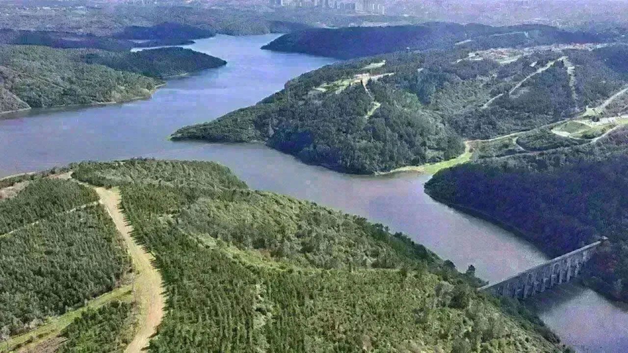 İstanbul'da yağmur durmuyor, barajlar suya doyuyor! İşte güncel veriler