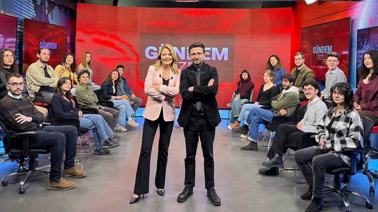 TELE1’de Tarihi Yayın! Saraçhane Eylemlerinin Kahramanı öğrenciler: AKP Iktidarıyla Yaşamak Istemiyoruz thumbnail