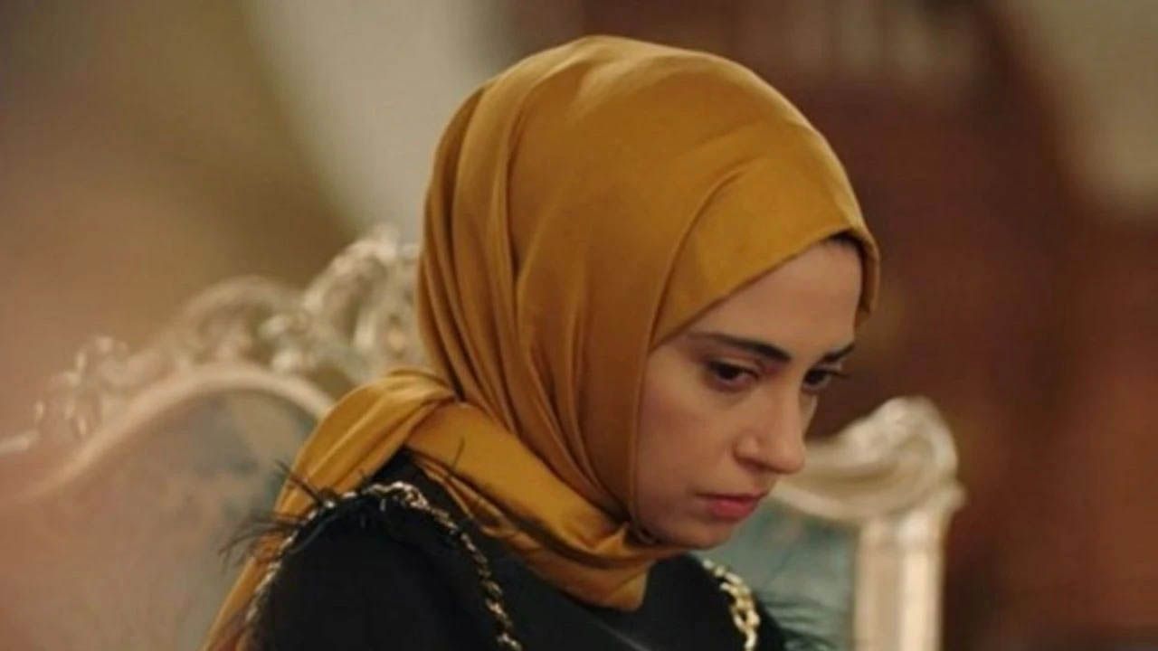 Kızılcık Şerbeti'nin Nursema'sından Duygulandıran Paylaşım! thumbnail