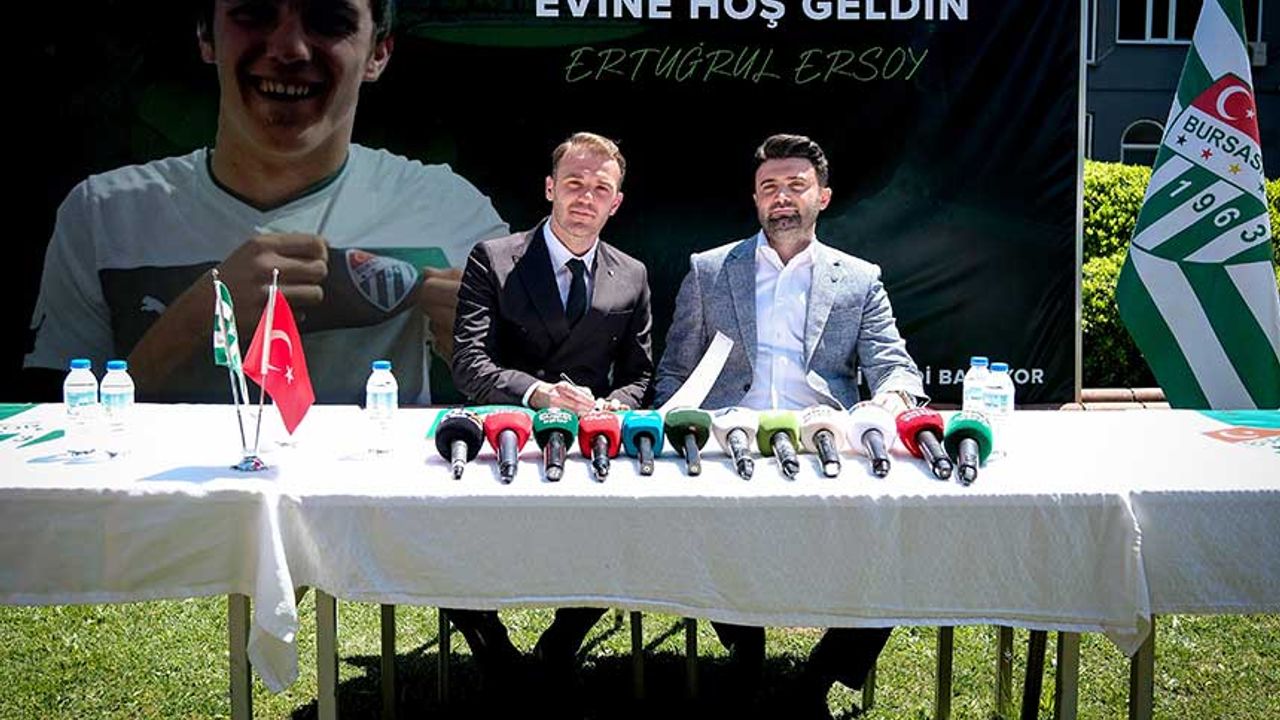 Süper Lig'den Ayrıldı 2'inci Lige Transfer Oldu thumbnail