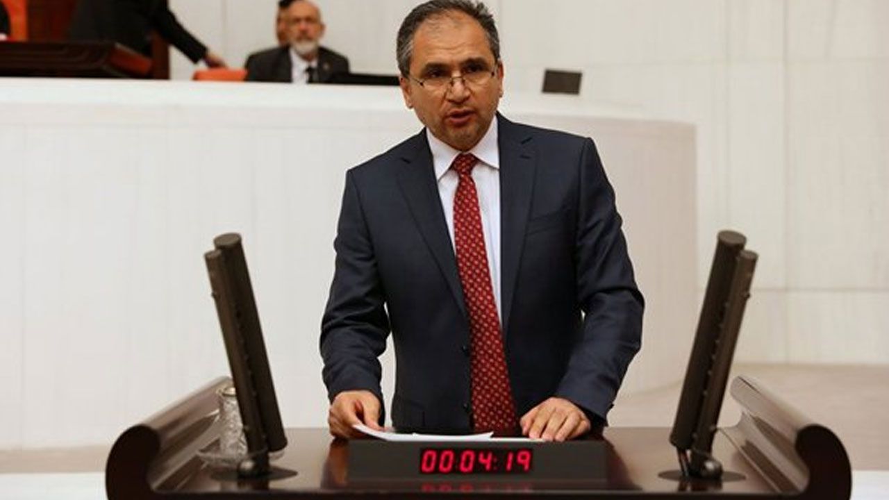 AKP'li Güneş: Halkın döviz alması yasaklansın