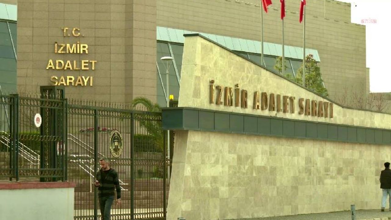 Adliyede Avukata Saldırı! İzmir Barosu'ndan Açıklama thumbnail