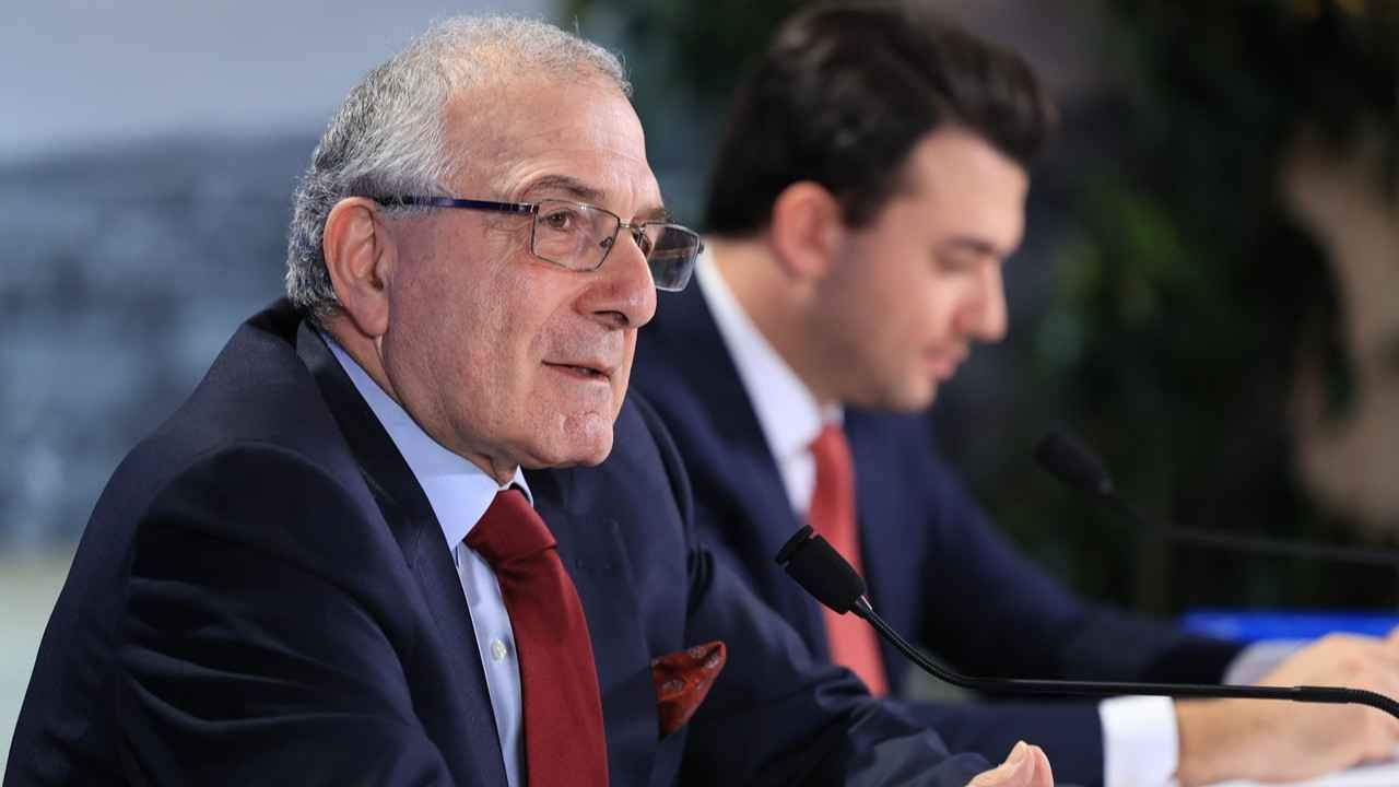‘İmamoğlu’nun Diplomasının Iptali Hukuksuz’ Diyen Avukat Adem Sözüer’in Kardeşi Görevden Alındı thumbnail