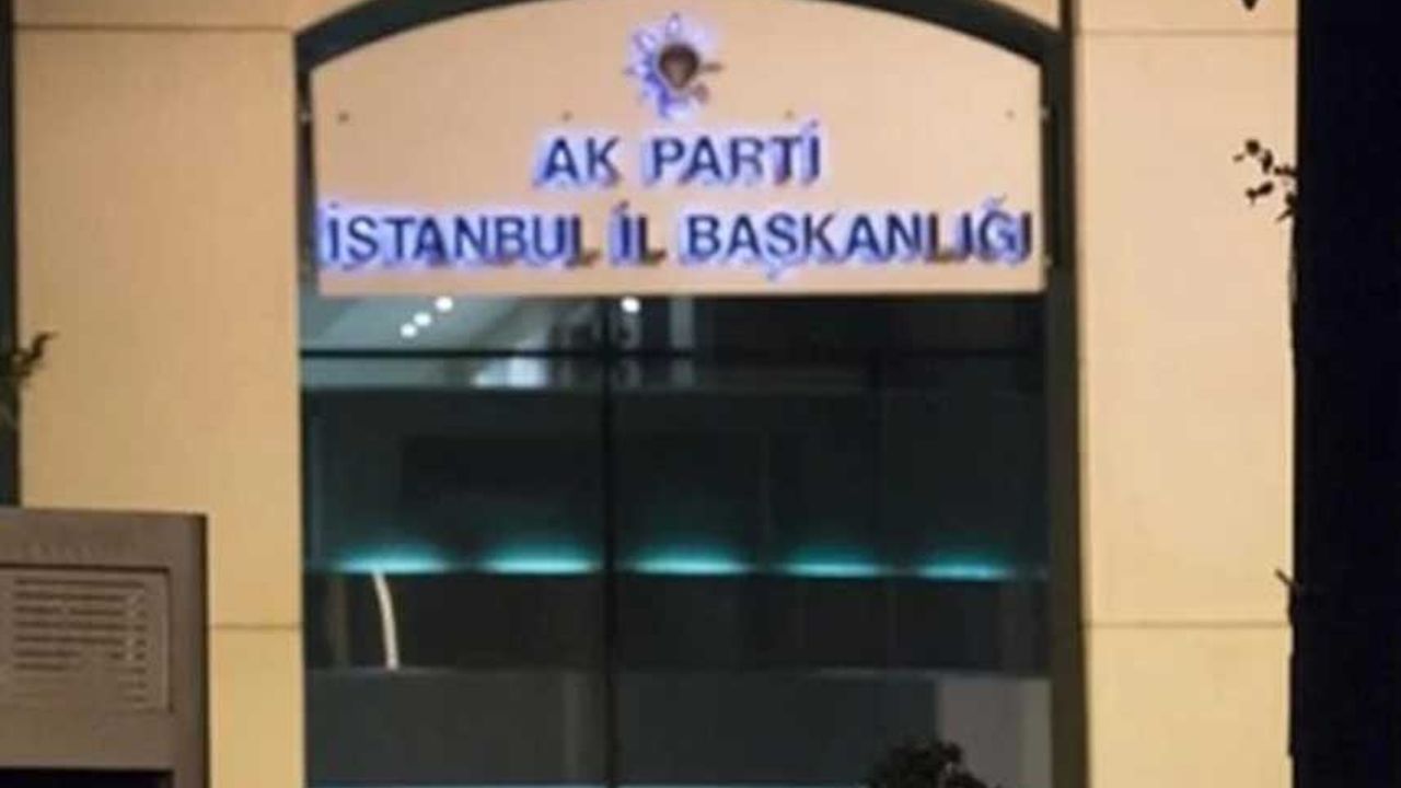 AKP İstanbul'da Kritik Istifa thumbnail