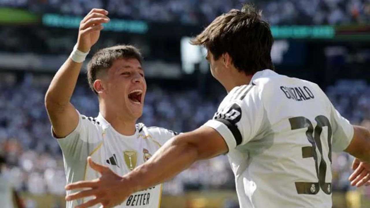 Arda Güler yıldızlaştı Real Madrid, Dortmund'u devirdi