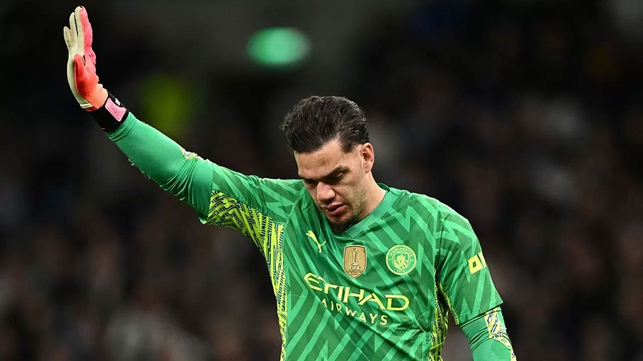 Galatasaray'ın Ederson transferinde sıcak gelişme - Tele1 TV Canlı yayın