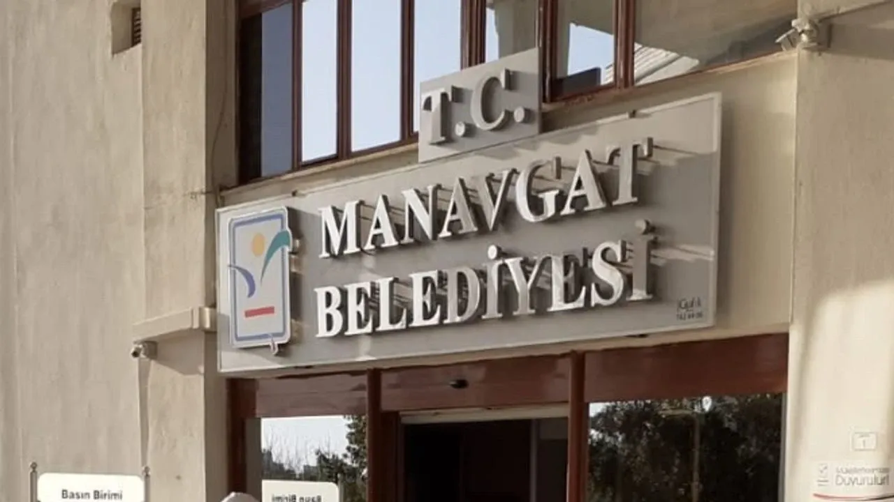 Manavgat Belediyesi Operasyonunda 7 Tutuklama! thumbnail