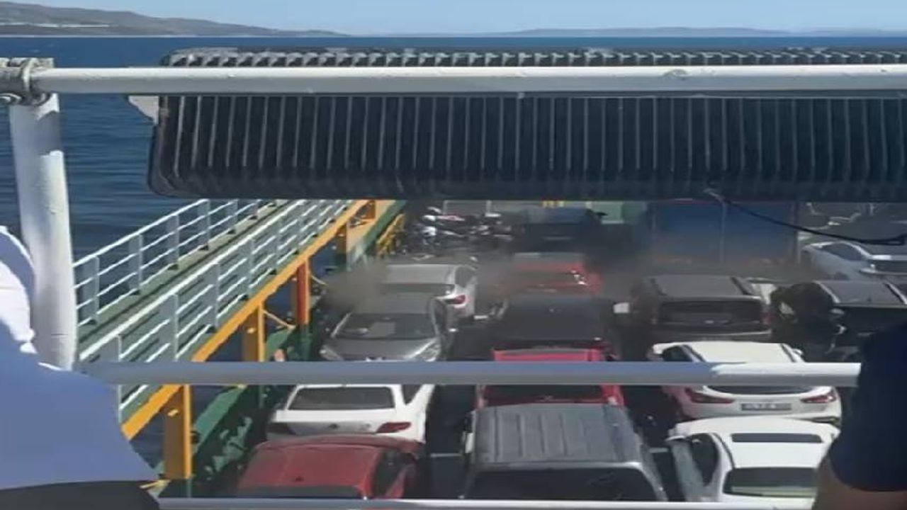 Marmara Adası Açıklarında Feribotta Yangın çıktı thumbnail