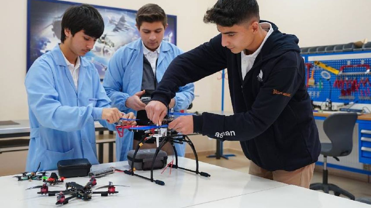 Resmi Gazete’de Yayımlandı: Özel Meslek Ve Teknik Lisesi öğrencilerine Devlet Desteği