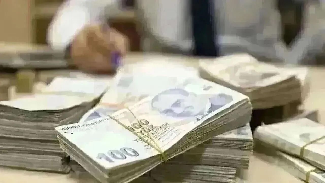 Bankaların Mevduat Faizi Yarışı! 550 Bin Liranın Aylık Getirisi Ne Kadar?