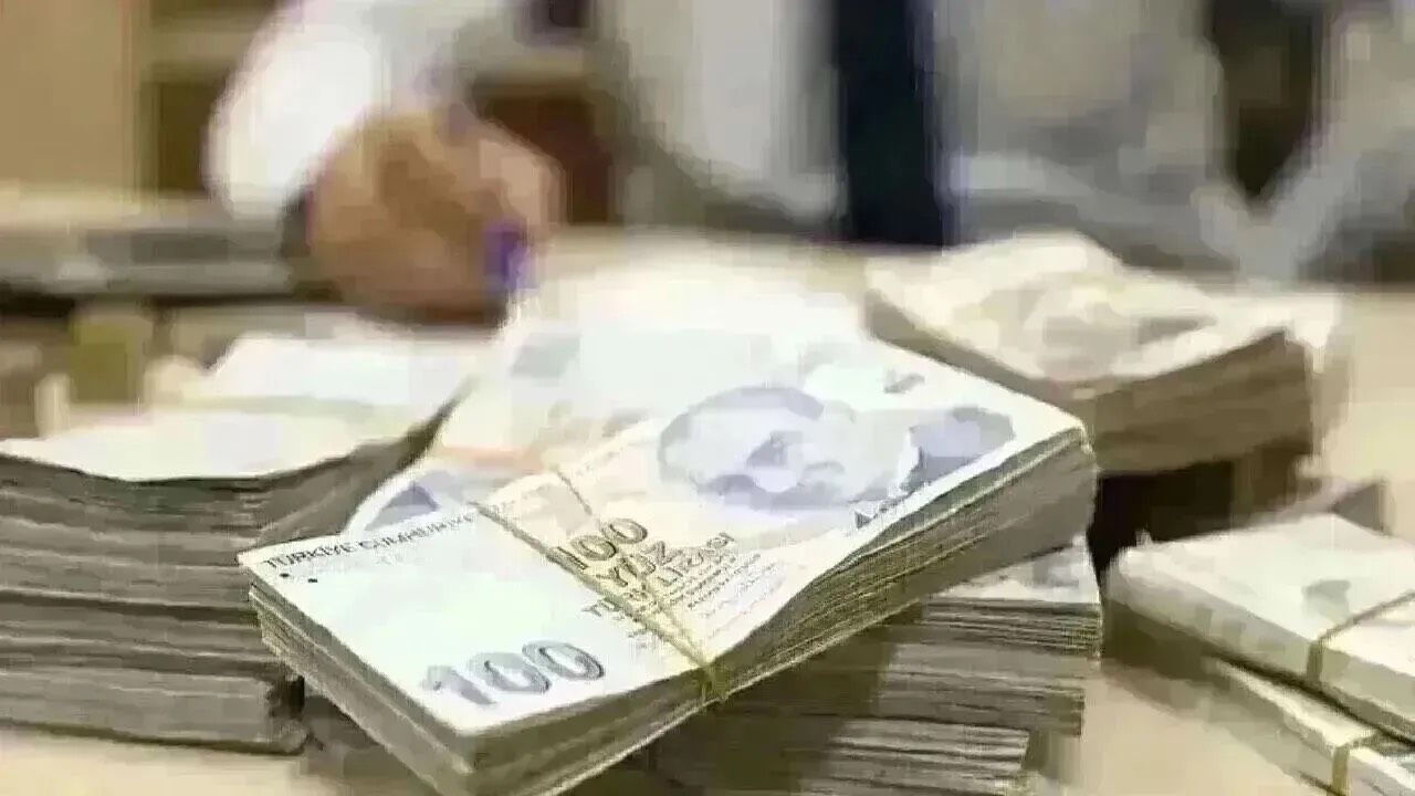 Bankaların Mevduat Faizi Yarışı! 1 Milyon 350 Bin Liranın Aylık Getirisi Ne Kadar?