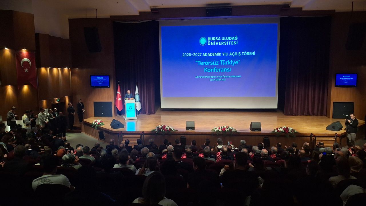 AK Parti’li Ala: Daha Fazla Demokrasinin Kimseye Bir Zararı Yok