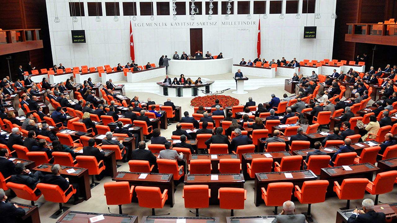 TBMM’nin iki haftalık tatili bugün başladı