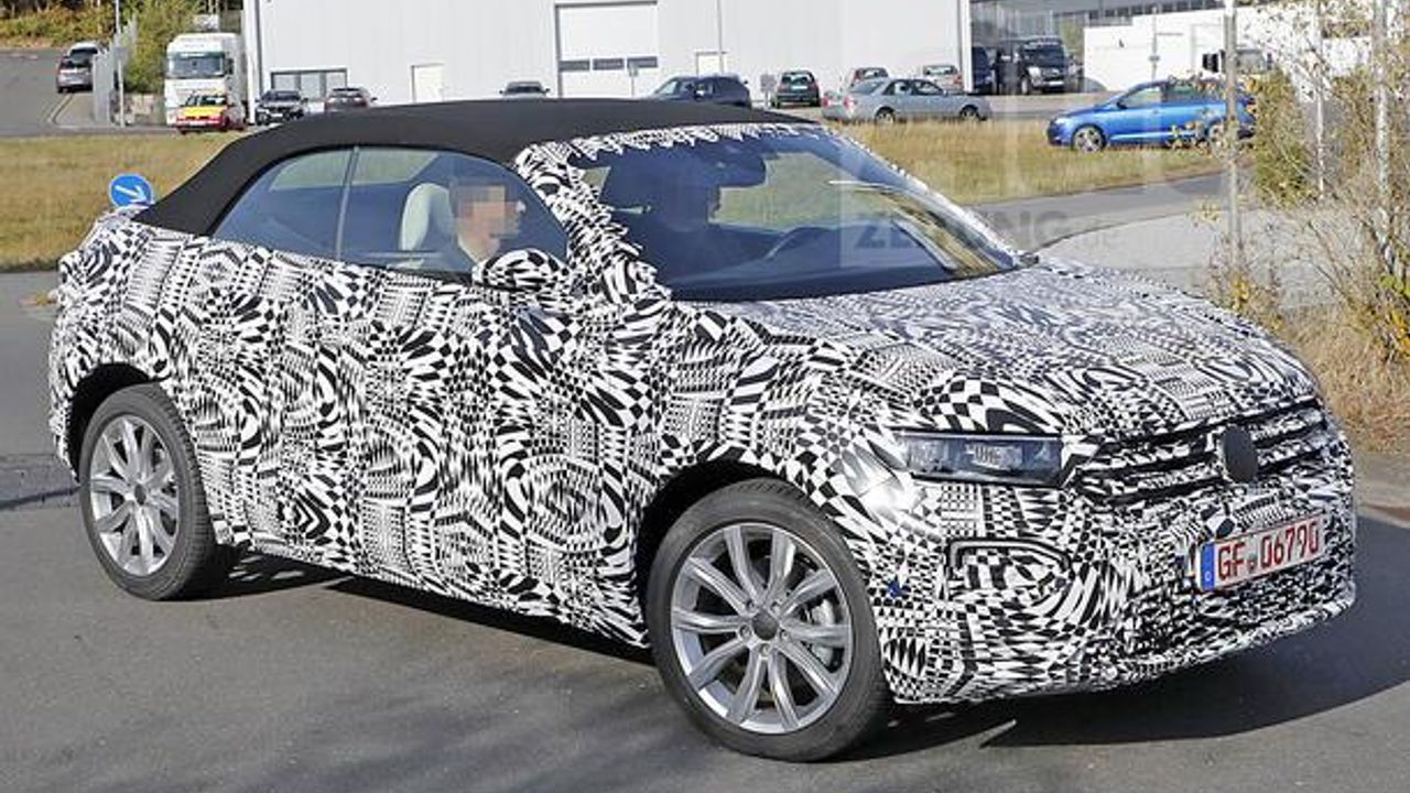 Volkswagen T-Roc Convertible yine casus kameralara yakalandı.