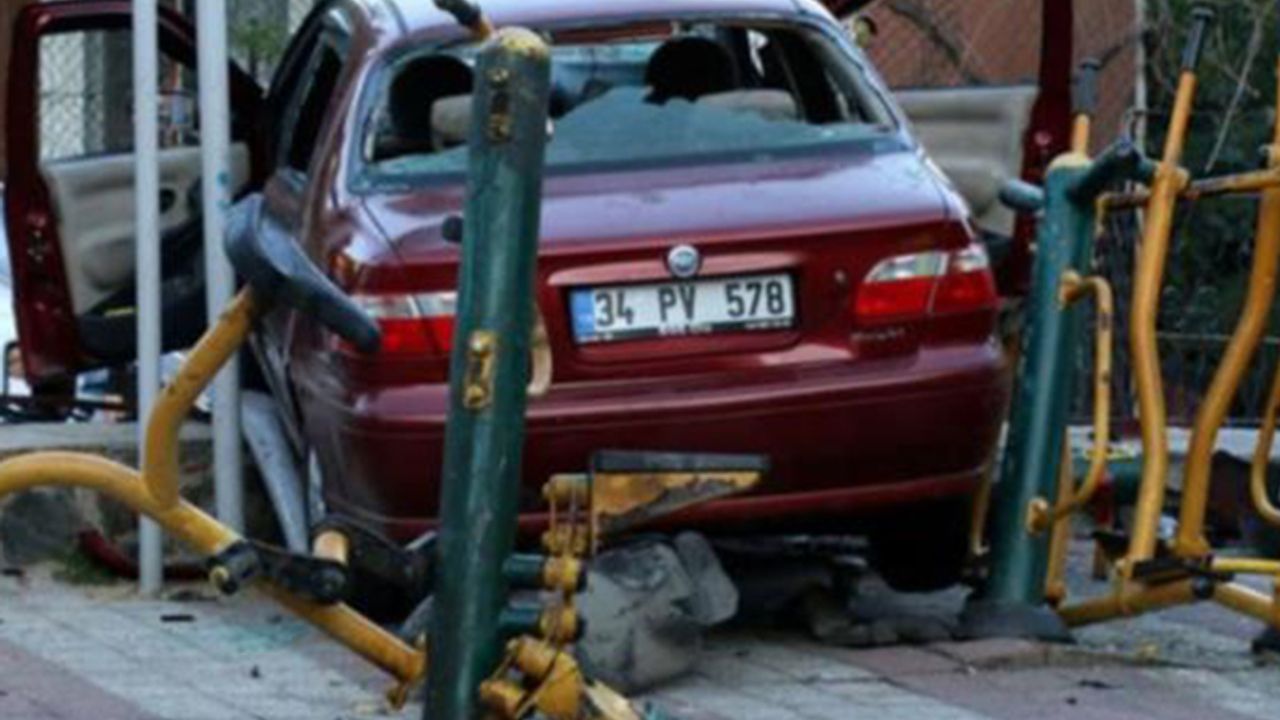 Çocuk parkında korkunç kaza: 1 ölü, 1 yaralı