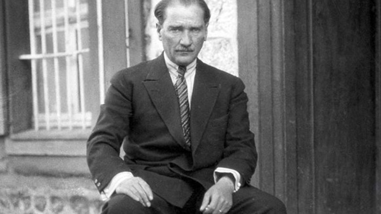 TDK Atatürk'ü sildi!