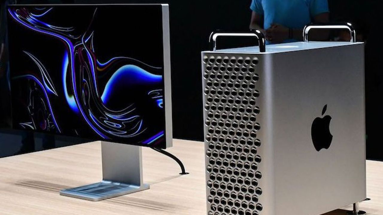 Apple Mac Pro'nun Türkiye fiyatı dudak uçuklattı! Ev mi bilgisayar mı?