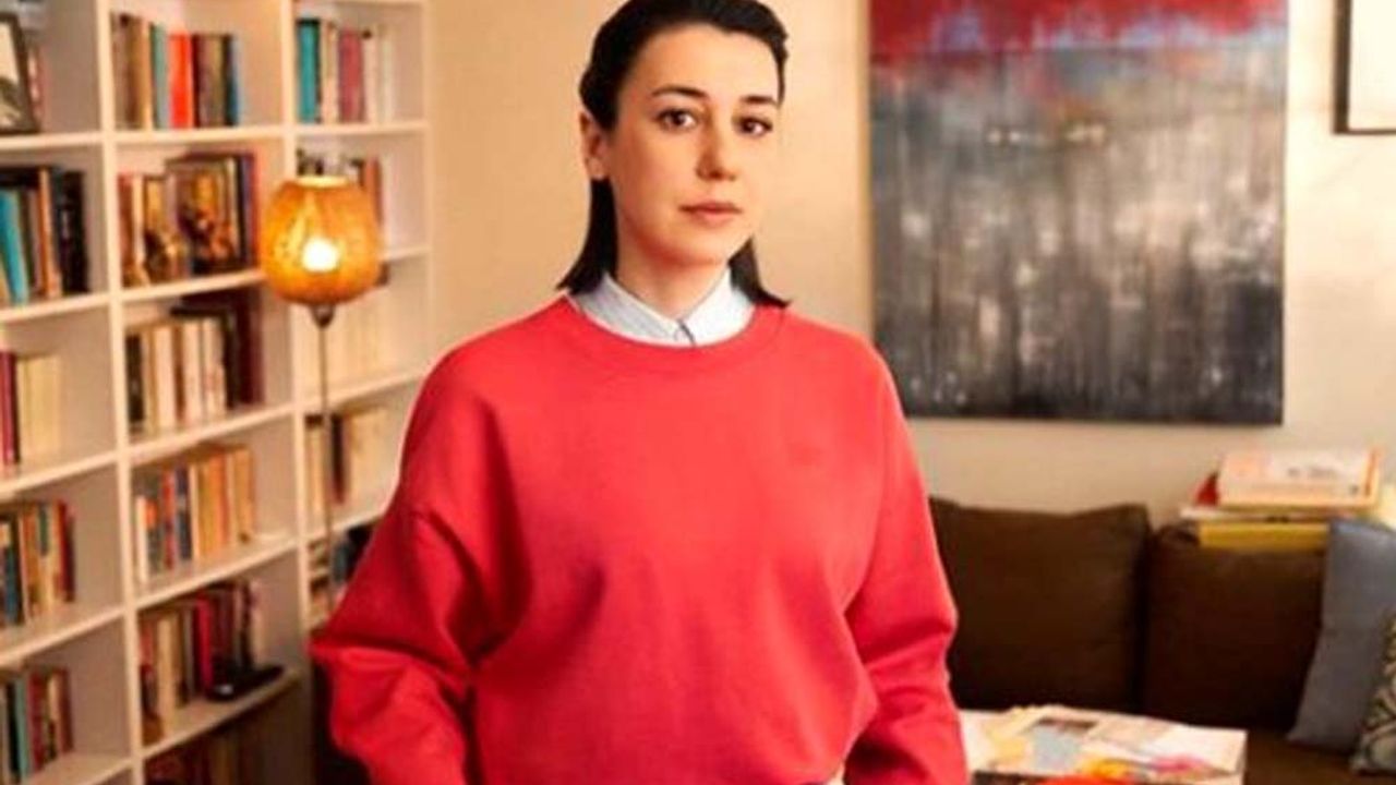 Gazeteci Melis Alphan maruz kaldığı tacizi anlattı: Bu adam sürekli panellerde, etkinliklerde....