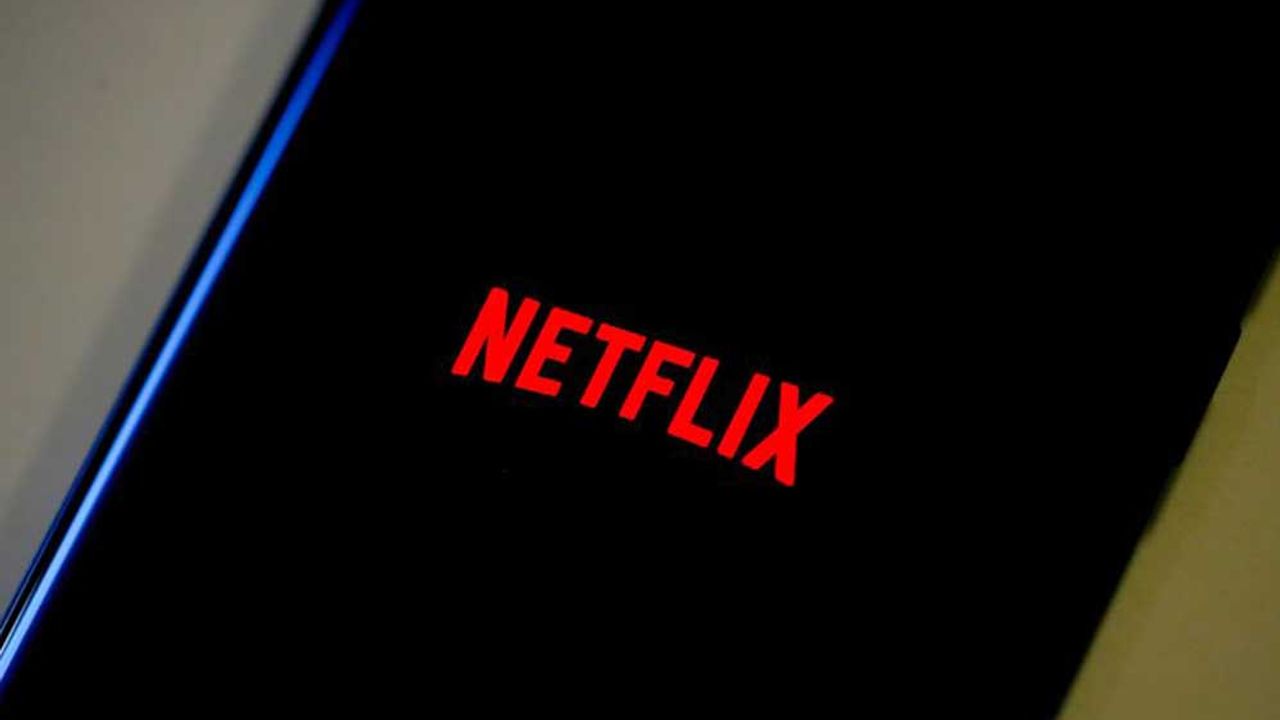 Netflix ekran başında uyuyanlar için yeni özelliğini duyurdu