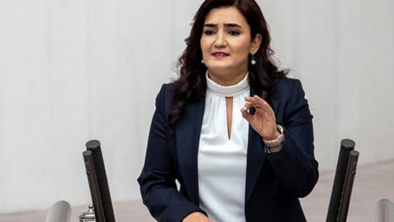 Kadınlara ‘İt’ diyen ortaokul müdürü için CHP harekete geçti!