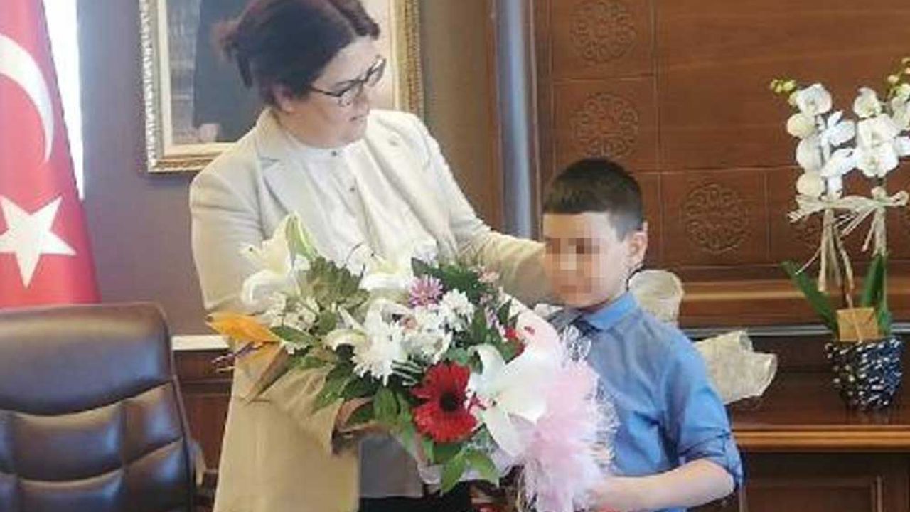 Çocukları ifşa eden Aile Bakanı'nın savunması da pes dedirtti