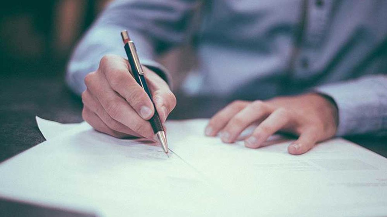 AKP'li başkanın yeğenine milyonluk ihale