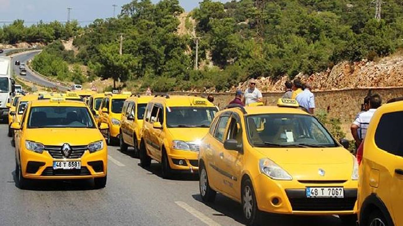 Taksi krizi Muğla'da! Valilikten taksicilere uyarı