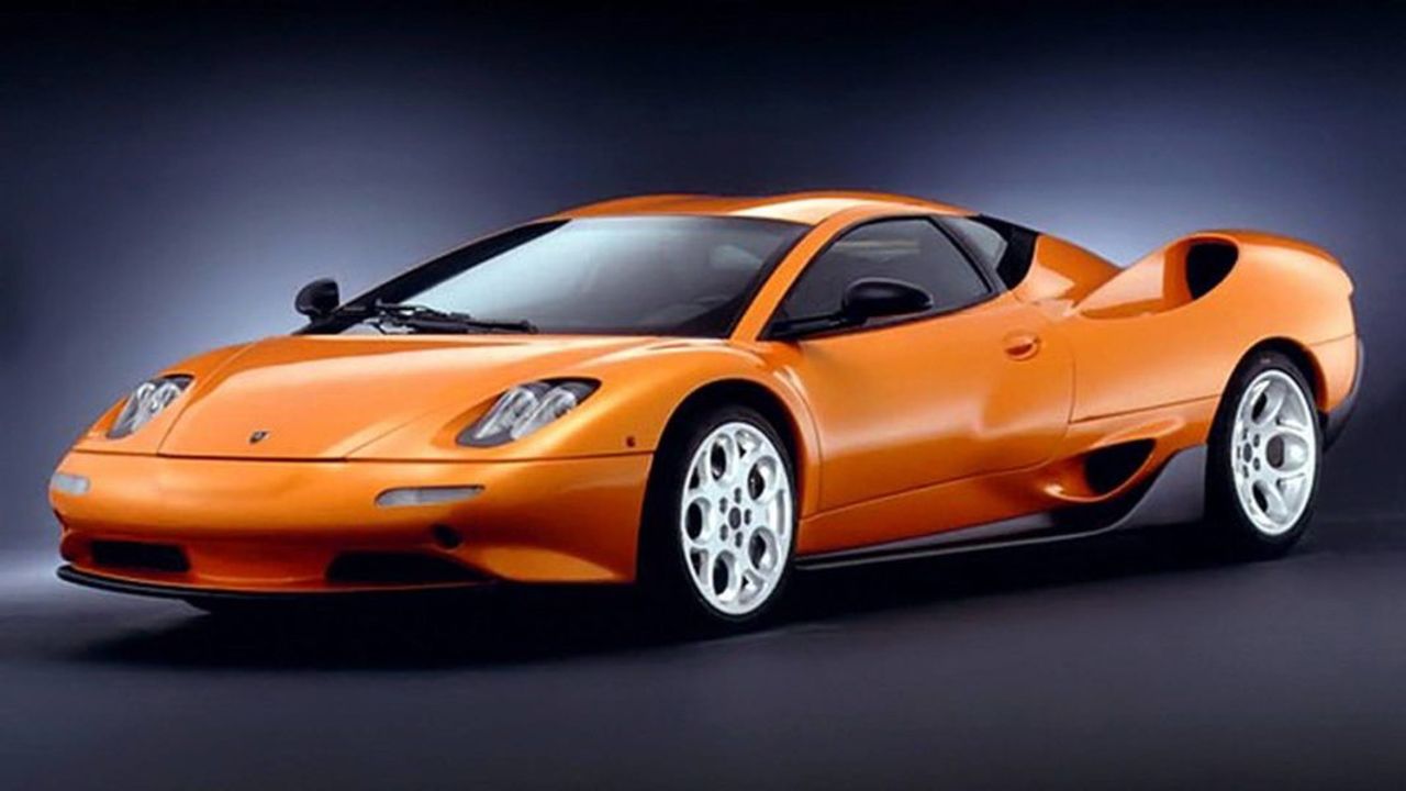 Lamborghini ’den, “büyük patronun” planlarına ters bir açıklama geldi