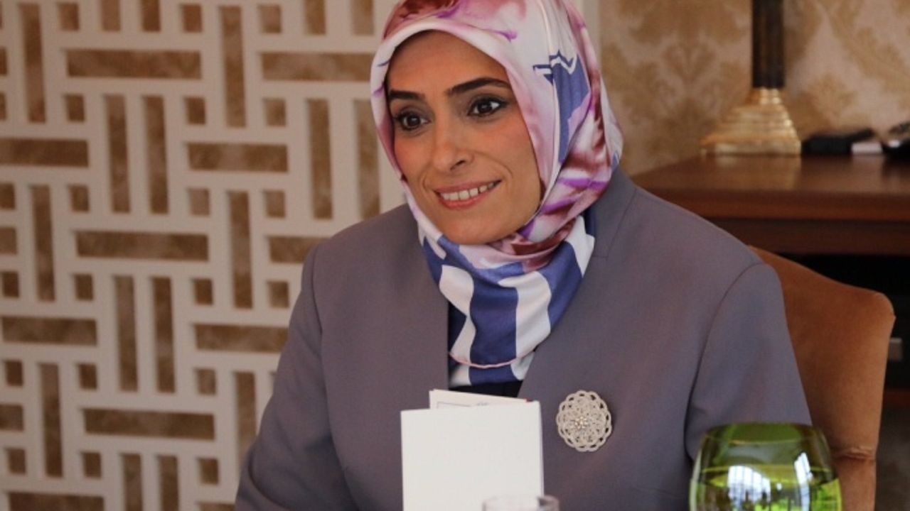 AKP'li Taşkesenlioğlu Mine Tozlu Sineren ile görüştüğünü kabul etti