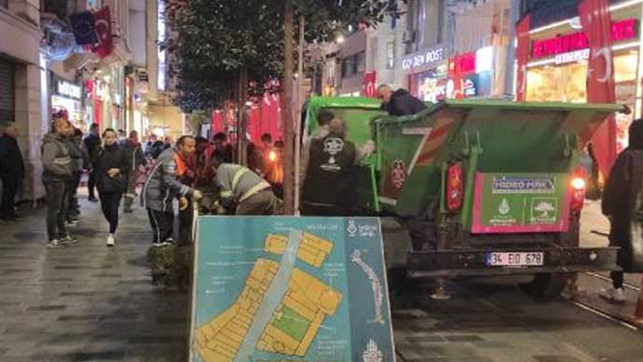İstiklal Caddesi'ndeki beton saksılar güvenlik tedbiri kapsamında kaldırıldı