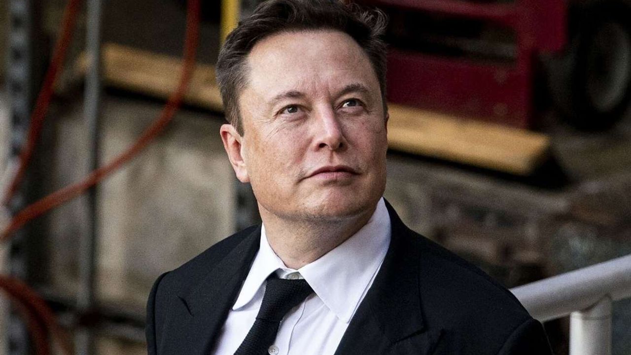 Elon Musk dünyaları kaybetti