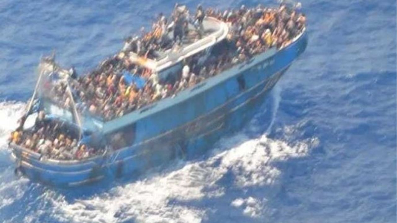 Yunanistan'daki göçmen faciasından kurtulanlar Yunan Sahil Güvenliği'ni suçladı!