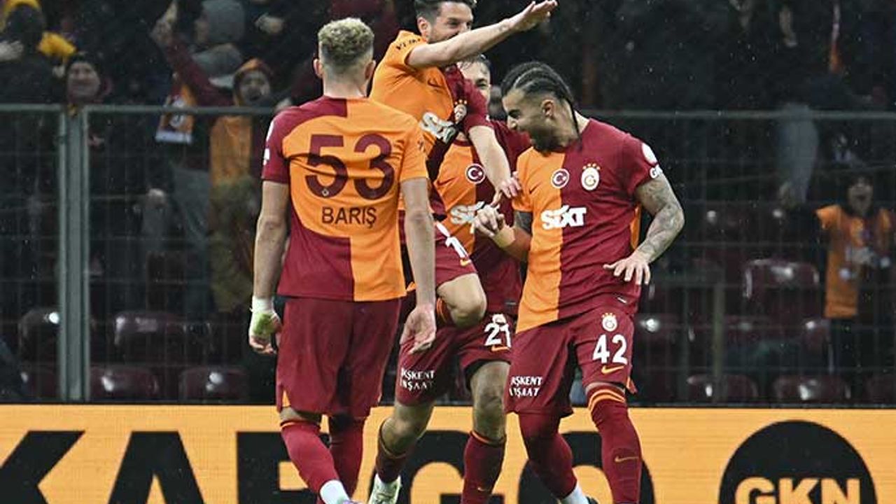 Galatasaray 3 puanı 3 golle aldı