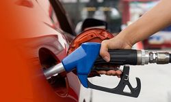Akaryakıtta tabela değişti! Benzinden sonra motorine de zam geldi
