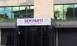 DEM Parti'den Ahmet Özer'e destek: Sessiz kalmayacağız