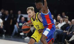 Euroleague'deki Türk derbisinde kazanan Fenerbahçe Beko