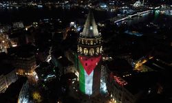 Galata Kulesi'ne Filistin bayrağı yansıtıldı