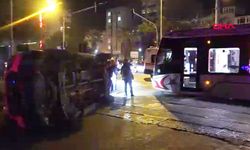 Samsun’da tramvay ile ambulans çarpıştı! 3’ü sağlık çalışanı 4 kişi yaralandı