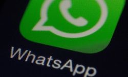 WhatsApp'tan heyecanlandıran özellik! Simsiyah olacak