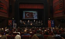 Bursa’da Atatürk’ün sevdiği şarkılar seslendirildi