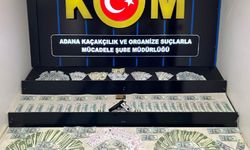 ATM'lere sahte 46 bin dolar yatırdılar! Tanınmamak için şapka ve maske kullanmışlar