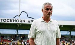 Jose Mourinho: Hakem bize kartları kolay gösterdi