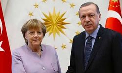 Merkel Türkiye'ye göçmenleri nasıl soktuğunu yazmıştı! CHP'den sert tepki