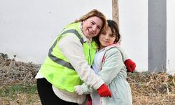 Gönüllüler Gündoğu Mahallesi'ni temizledi!