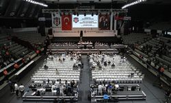 Beşiktaş'ta çoğunluk sağlanamadı! Seçim ertelendi