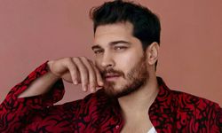 Sürpriz aşk! Çağatay Ulusoy rol arkadaşıyla birlikte